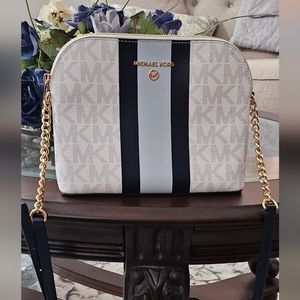 Michael Kors Crossbody Bag